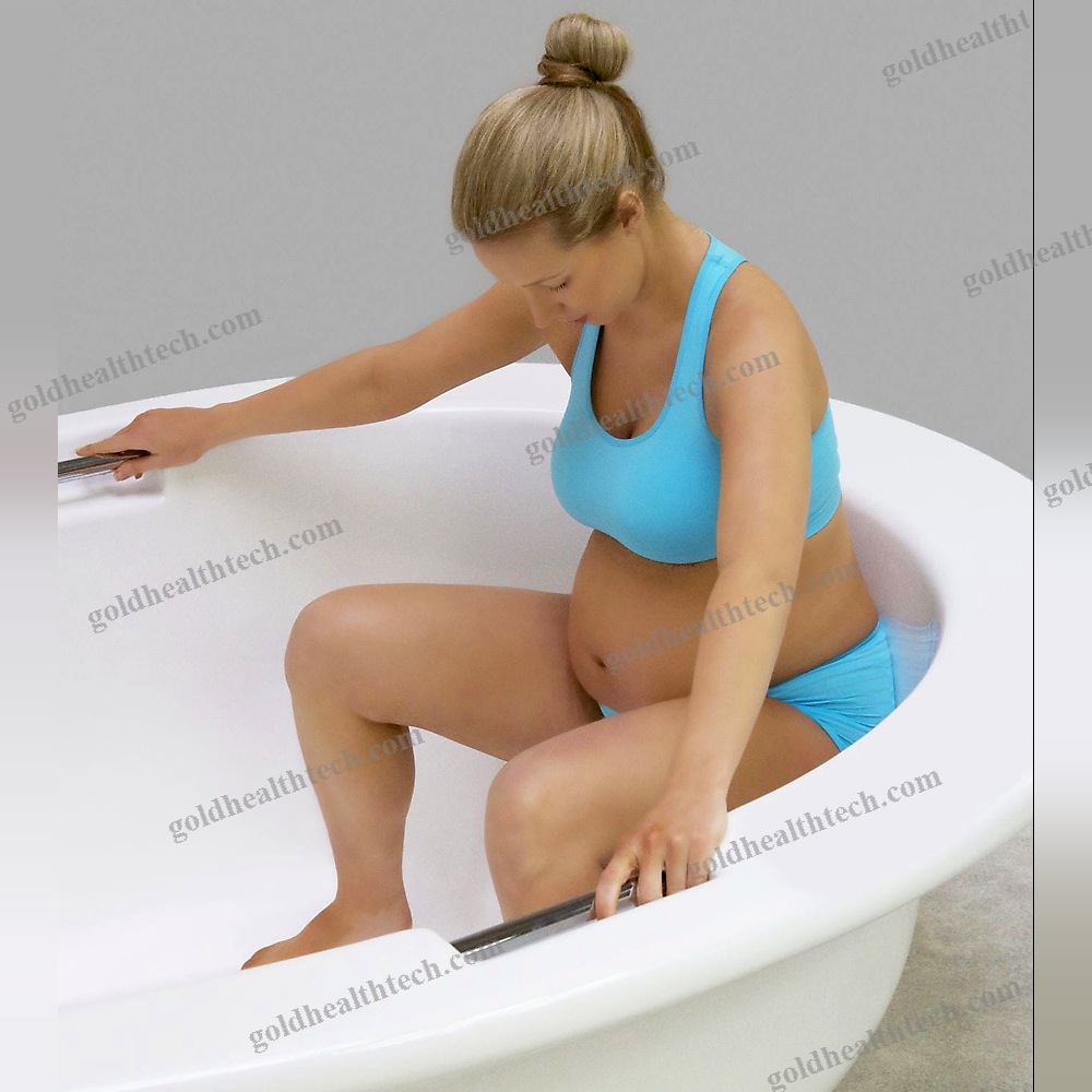 Free-Standing Birth Pool