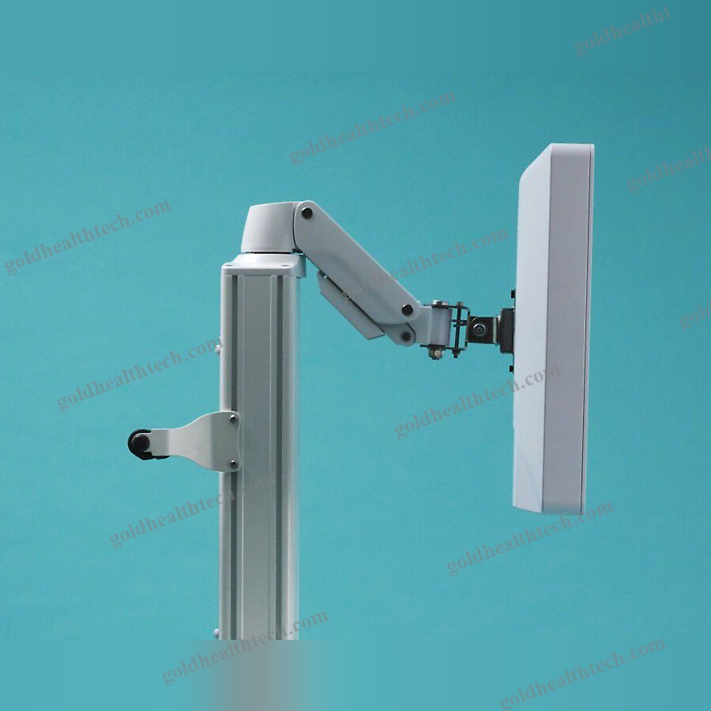 Monitor Support Pole On Casters