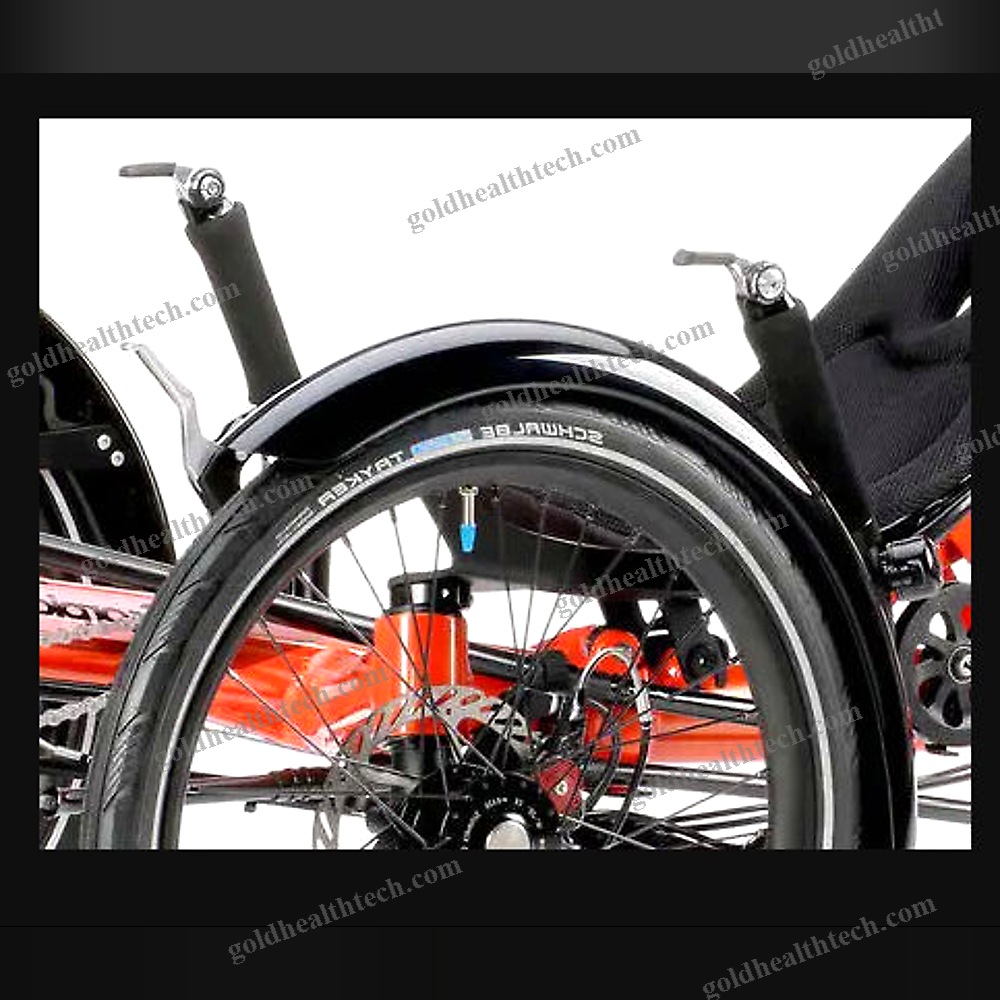 Crank-Propelled Recumbent Trike