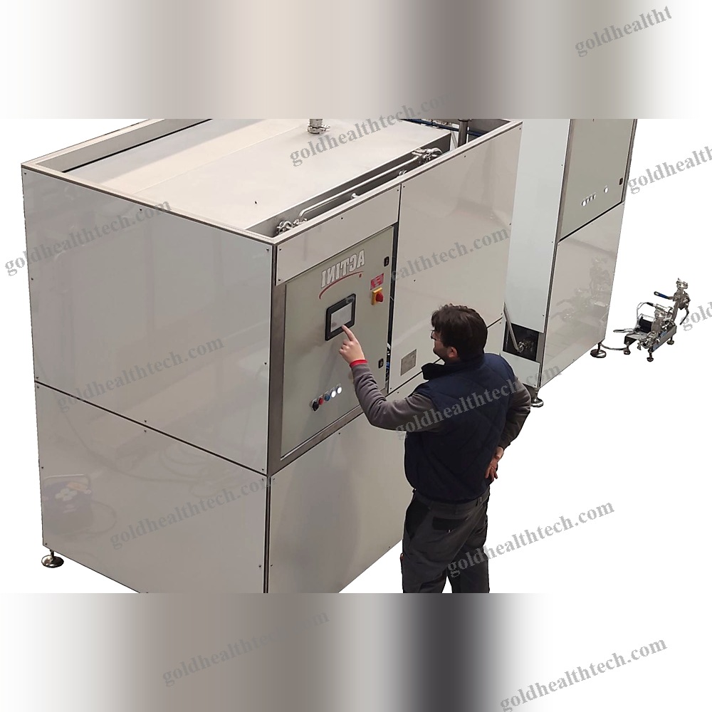 Decontamination Station For The Pharmaceutical Industry