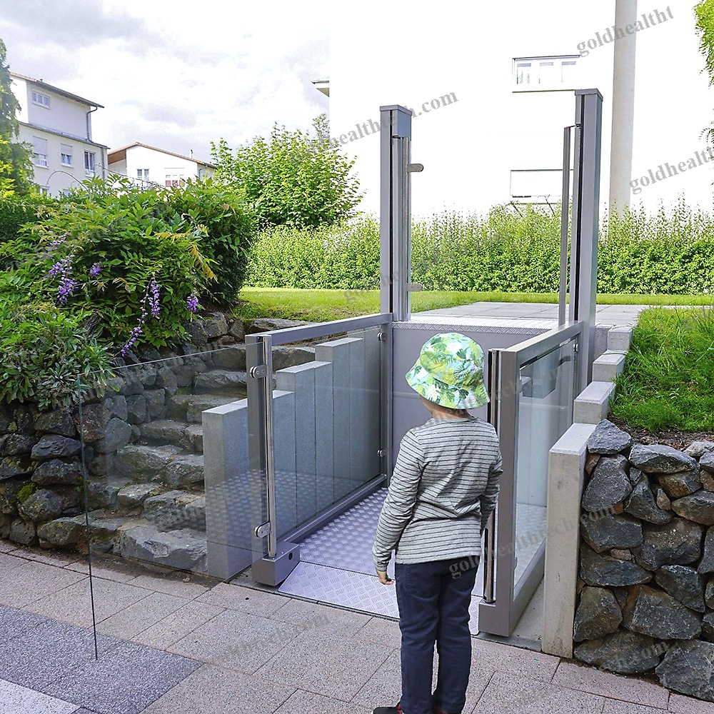 People With Reduced Mobility Elevator