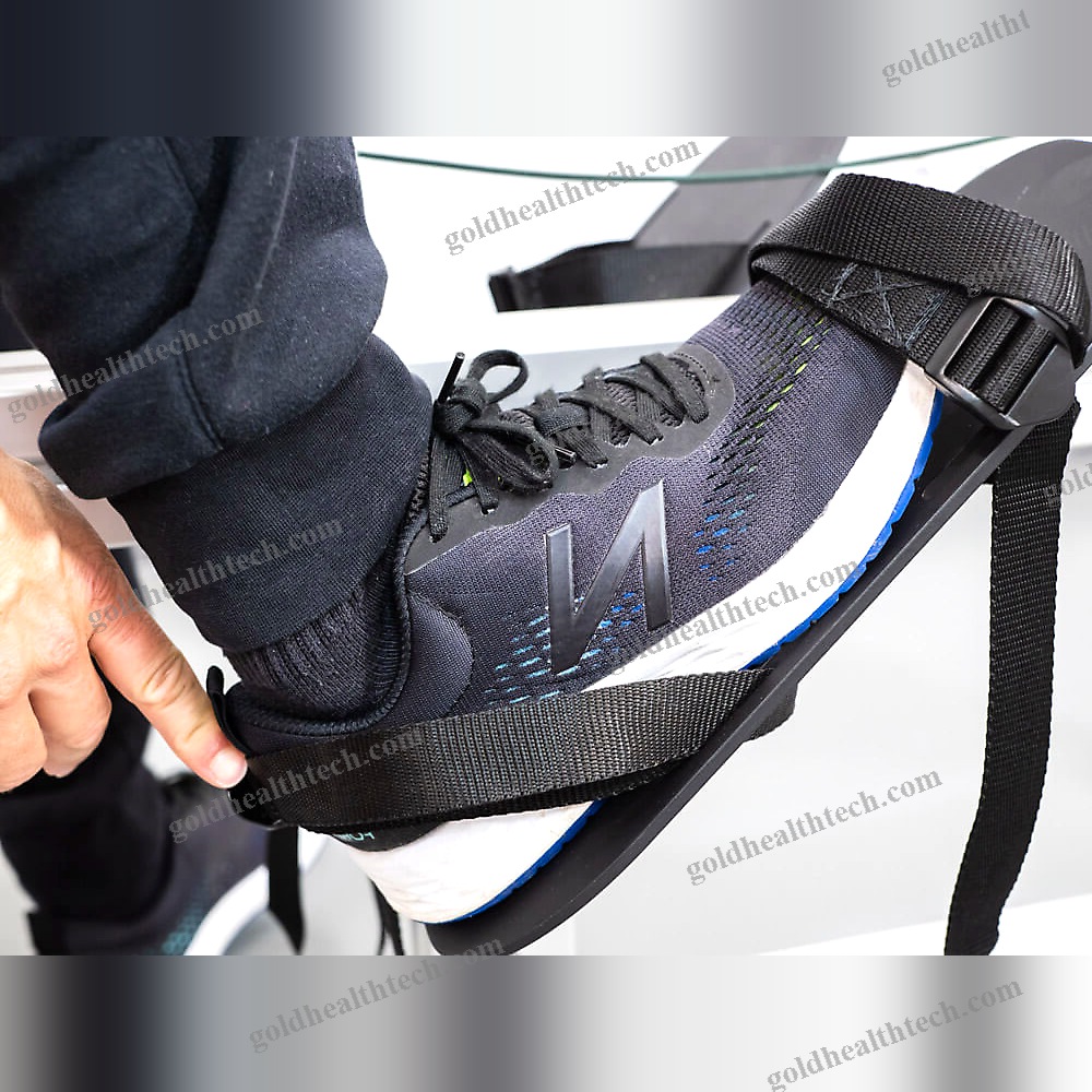 Center-Pull Rowing Machine