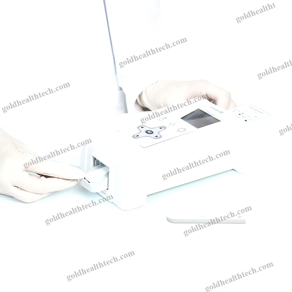 Multiparametric Test Strip Reader