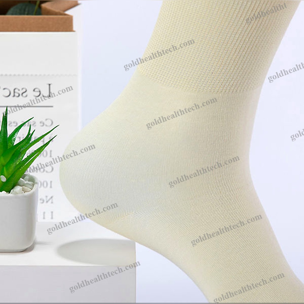 Zinc Yarn Antimicrobial Socks