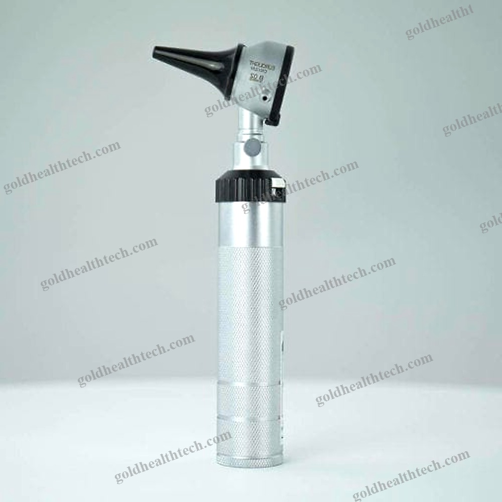 Otoscope With Speculum
