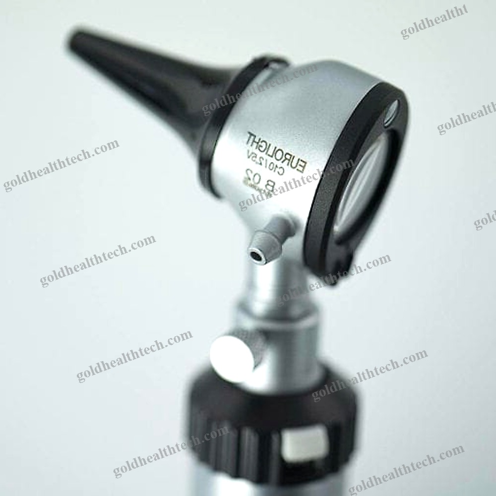 Otoscope With Speculum