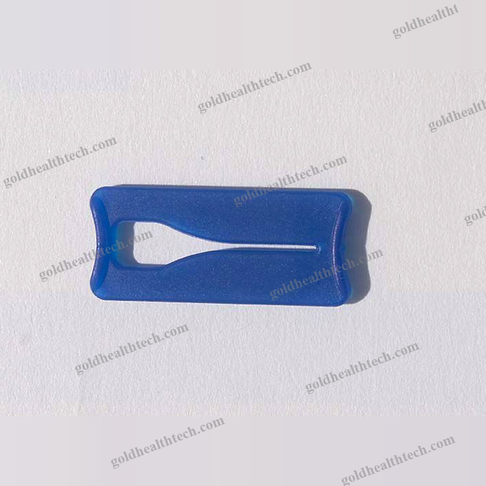 Surgical Retractor