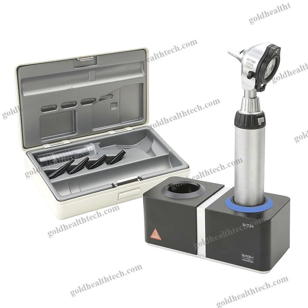 Otoscope With Speculum