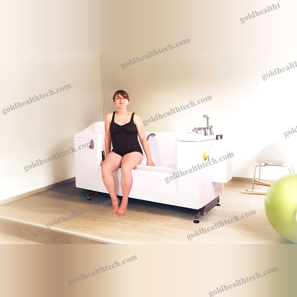 Free-Standing Birth Pool