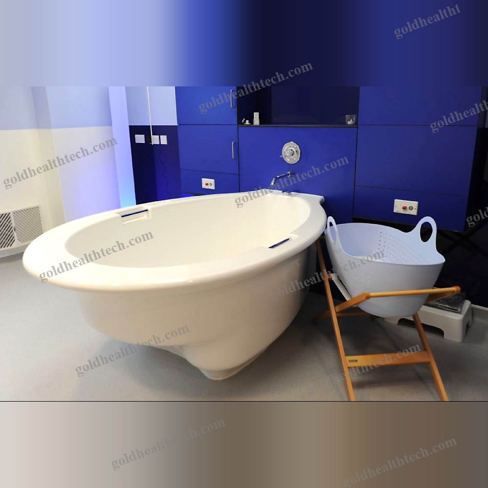 Free-Standing Birth Pool