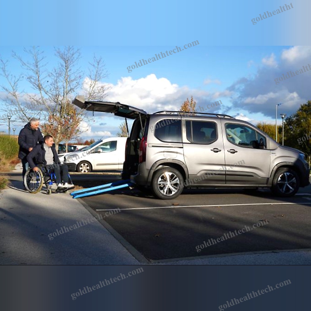 Minivan Wheelchair Accessible Vehicle
